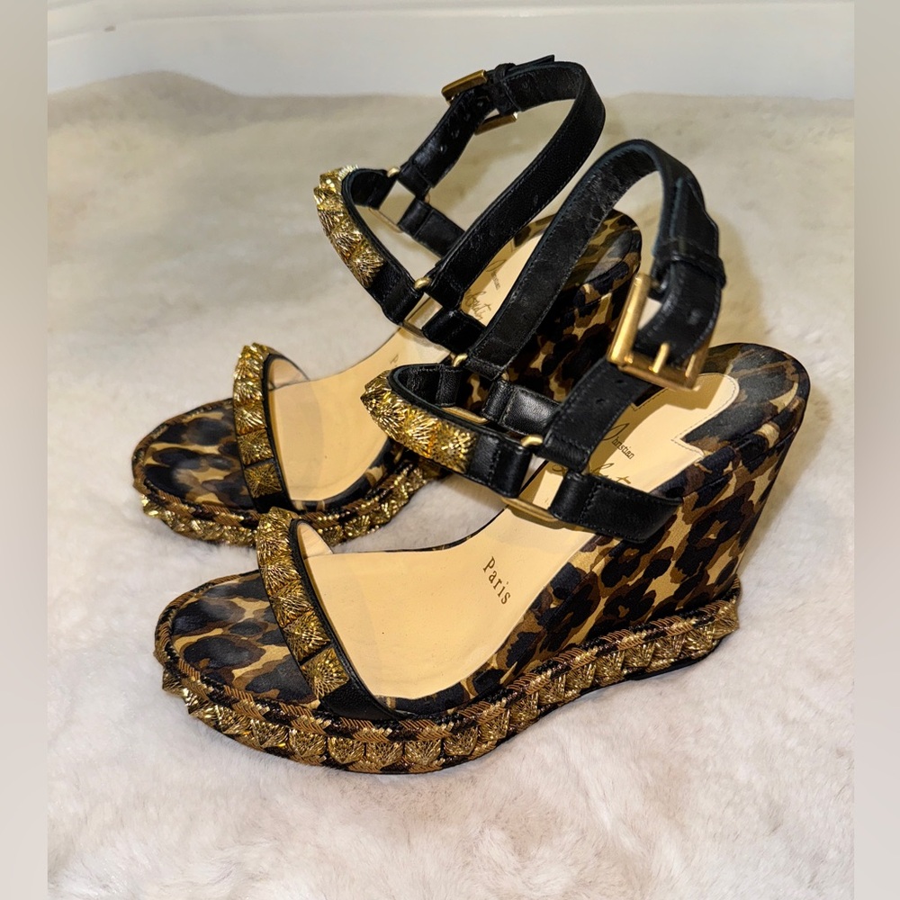 Authentic Christian Louboutin Pyraclou platform wedge heels 35 size US 5